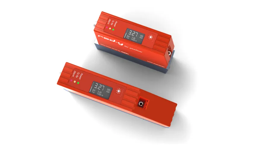 Mass Flow Meters and Controllers for Gases with local Display